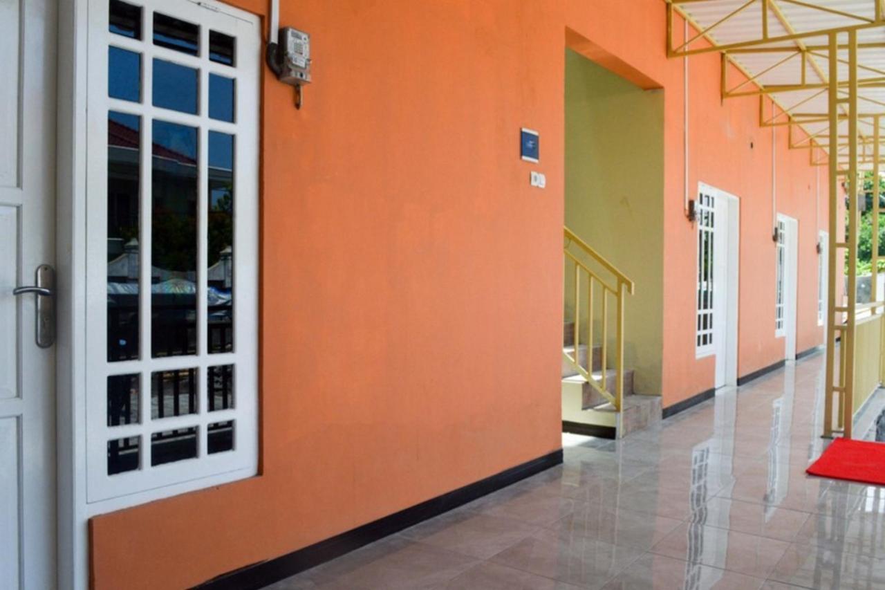 Reddoorz Near Sam Poo Kong 2 Hotel Semarang Buitenkant foto